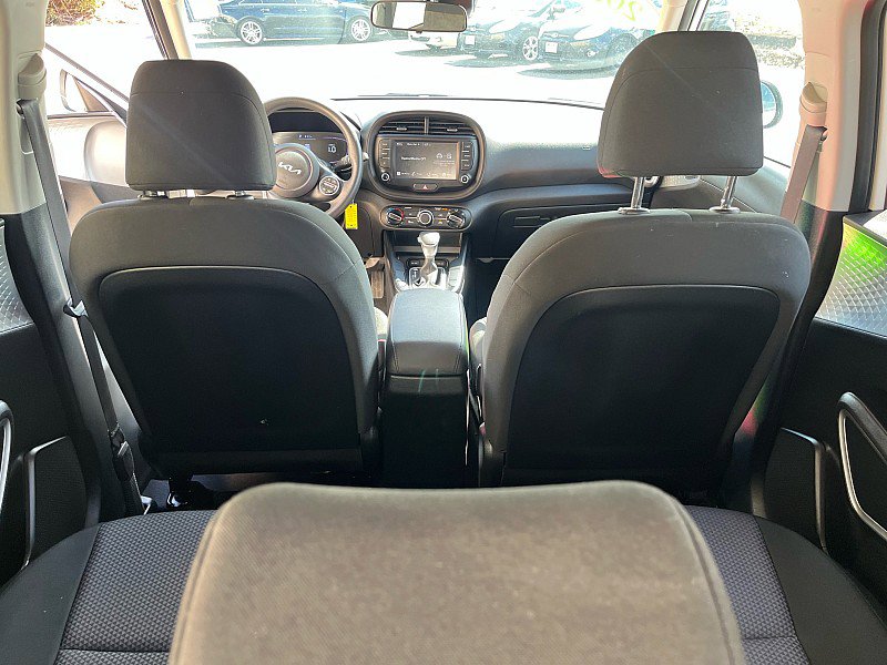 Used 2024 Kia Soul LX w/ Option Group 015 image 22