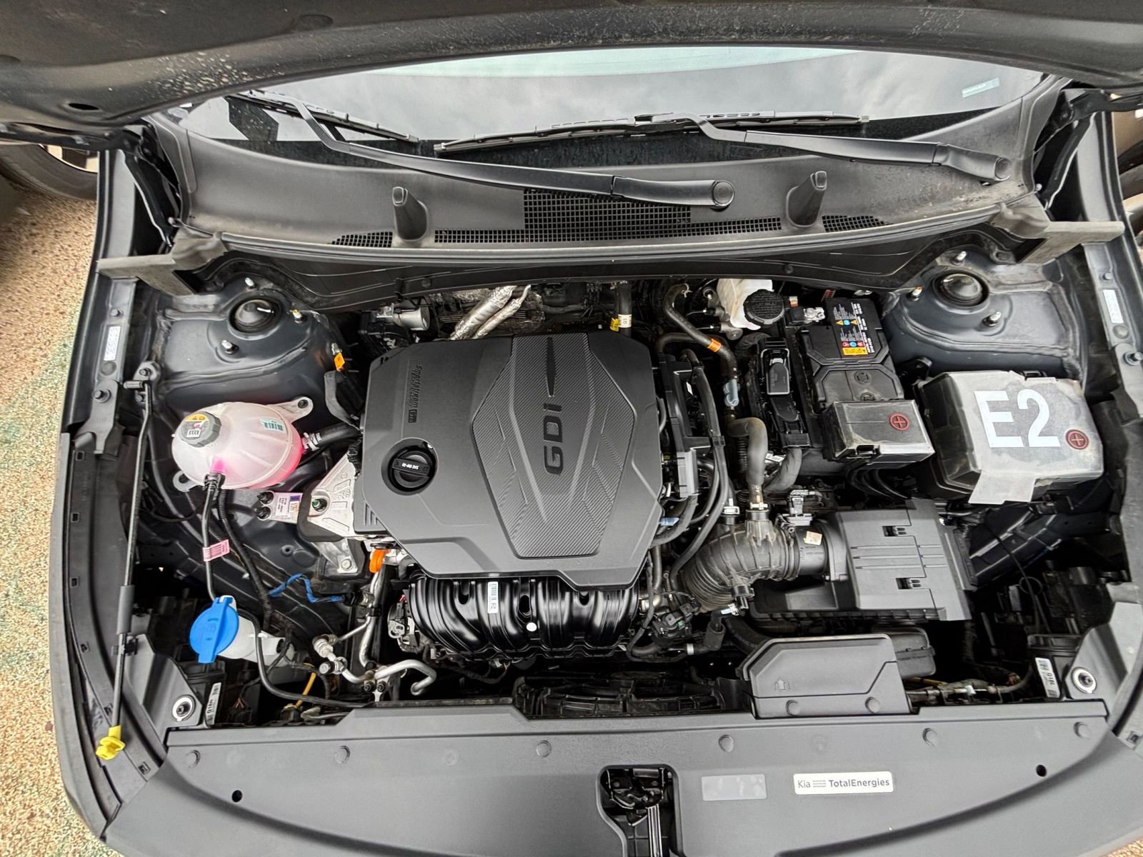 Used 2025 Kia Sportage LX image 31