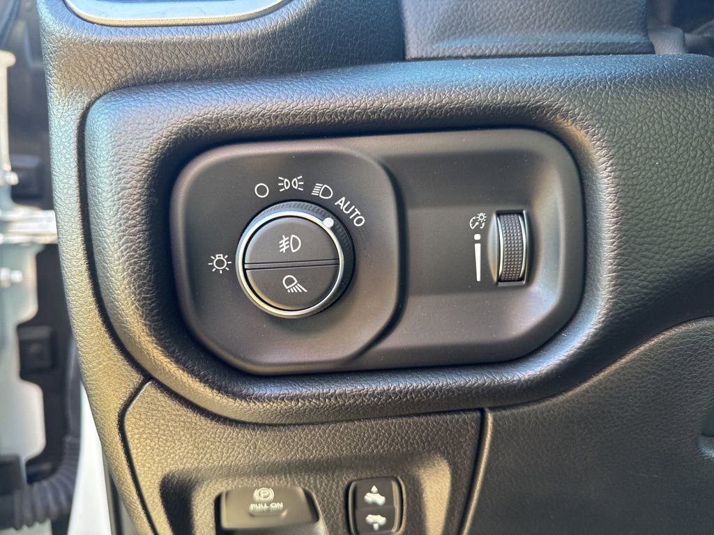 Used 2022 RAM 1500 Big Horn image 22