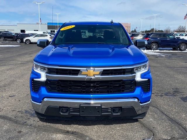 Certified 2025 Chevrolet Silverado 1500 LT AWD/4WD image 3