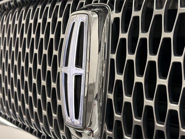 Used 2022 Lincoln Navigator L Reserve image 16