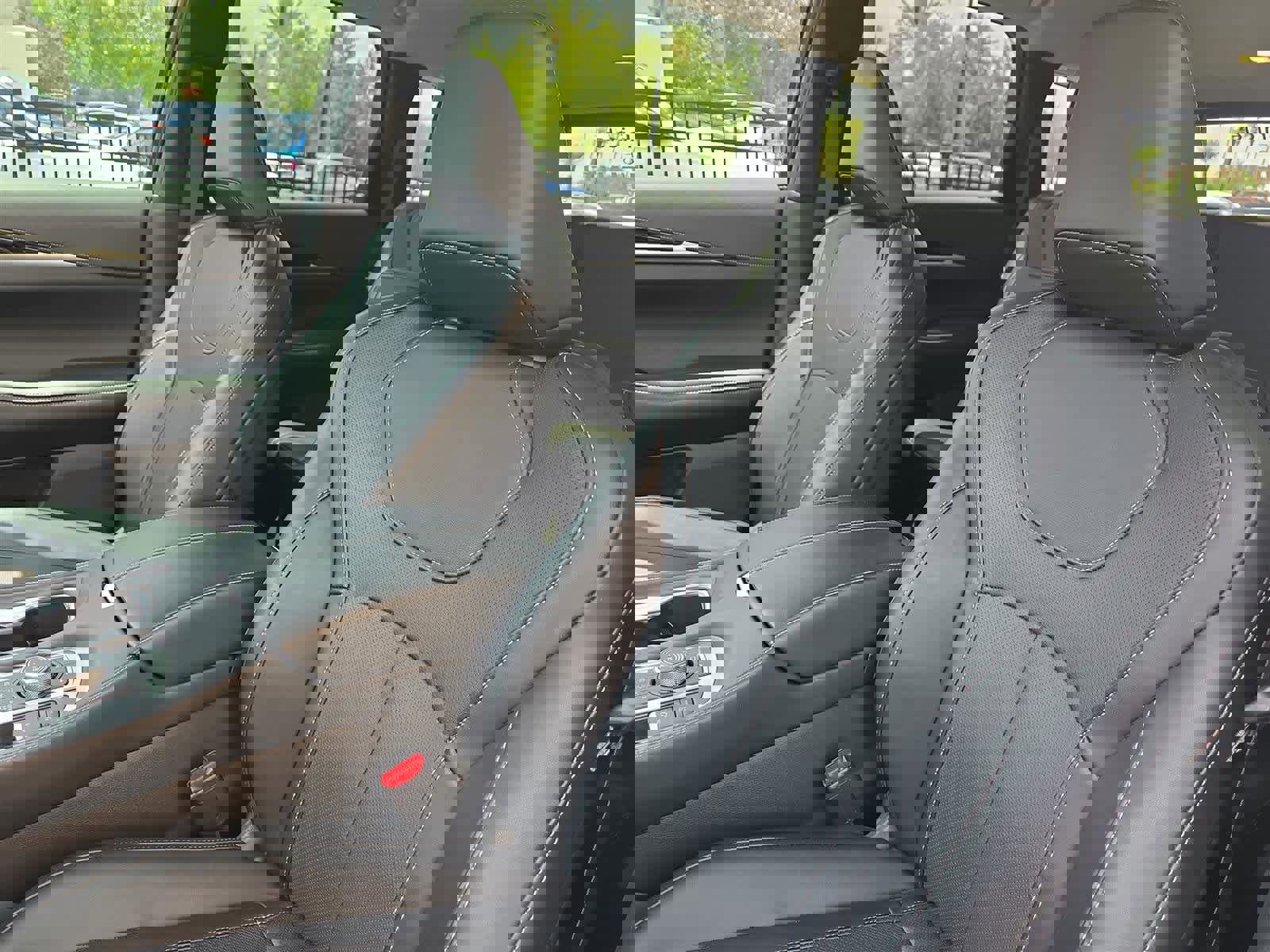 Certified 2024 INFINITI QX60 Pure image 17