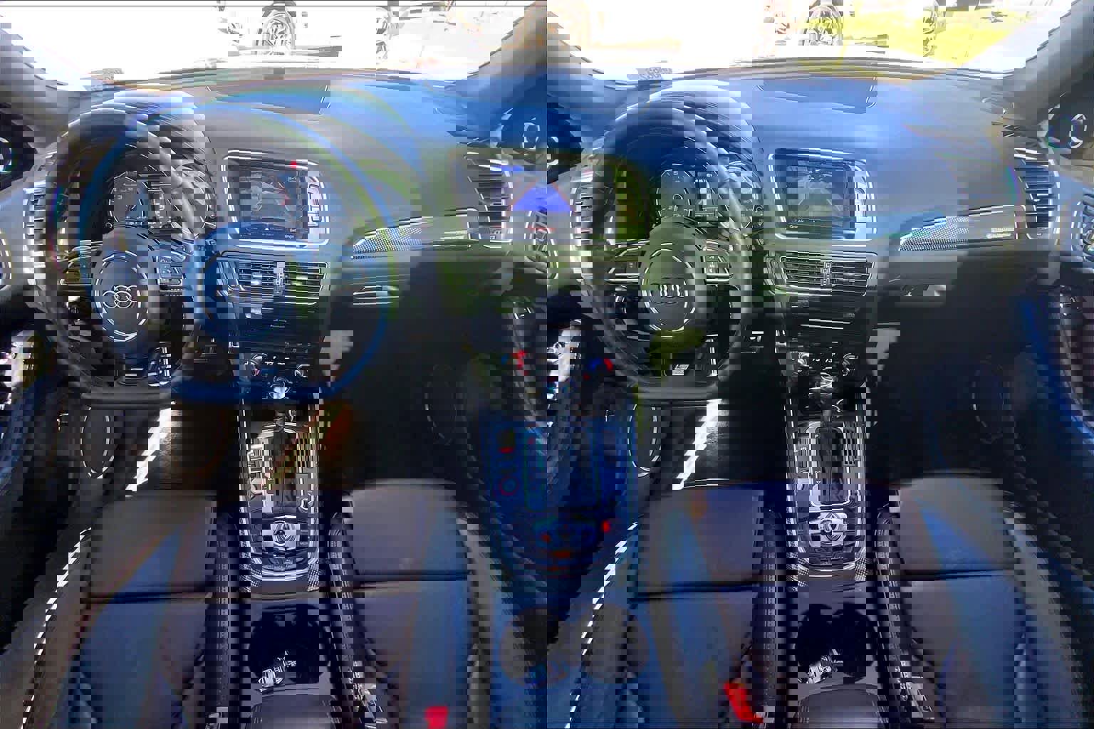 Used 2017 Audi SQ5 Premium Plus w/ Technology Package image 15