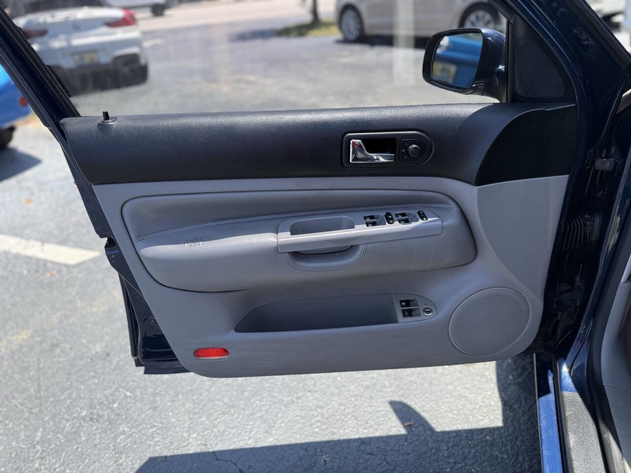 Used 2003 Volkswagen Jetta GLS FWD image 13