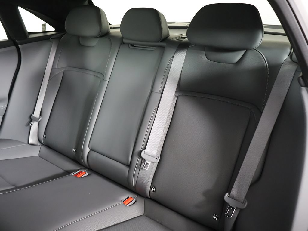 Used 2024 Lucid Air Pure RWD image 29