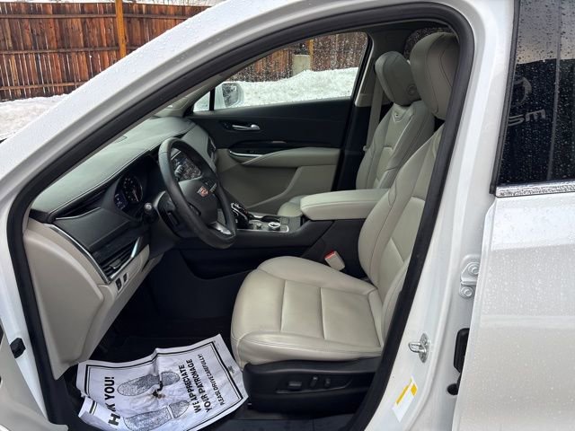Used 2020 Cadillac XT4 Premium Luxury w/ Driver Awareness Package image 9