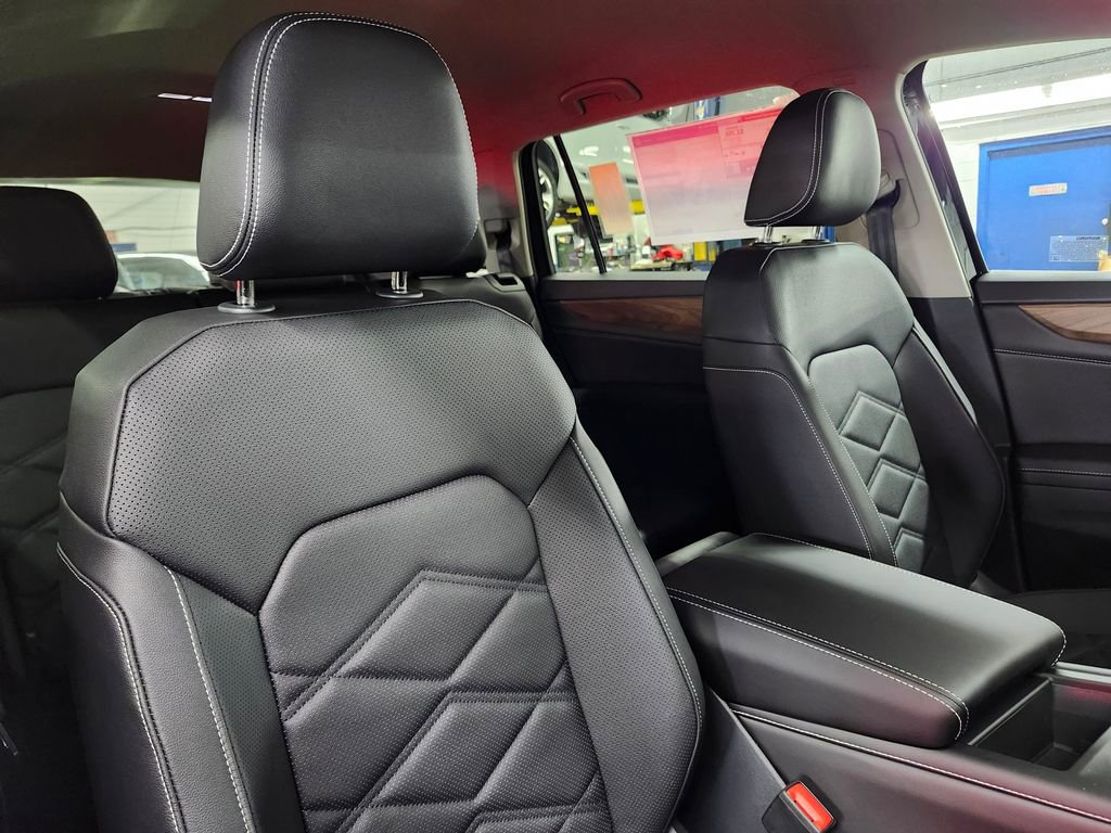 New 2026 Volkswagen Atlas SE image 15