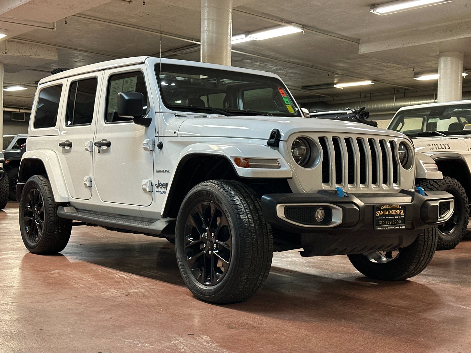 Used 2022 Jeep Wrangler Unlimited Sahara w/ Cold Weather Group image 7
