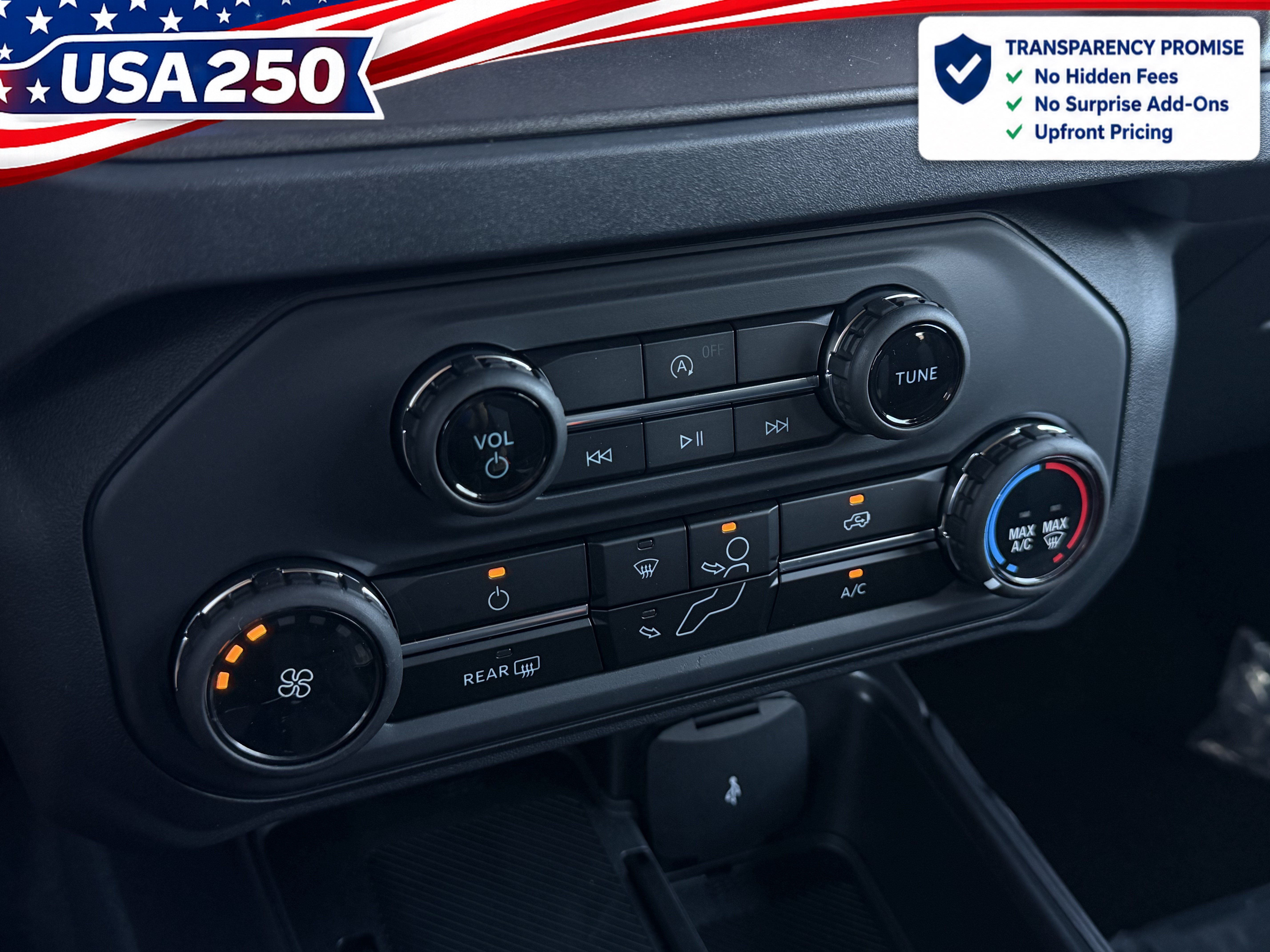 New 2026 Ford Bronco 4-Door AWD/4WD image 17