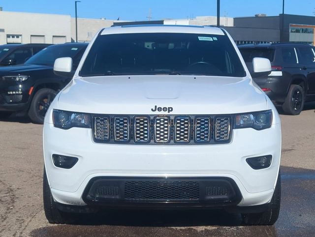 Used 2019 Jeep Grand Cherokee Altitude AWD/4WD image 8