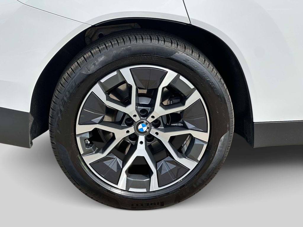 Certified 2025 BMW X3 xDrive30 w/ Premium Package AWD/4WD image 8