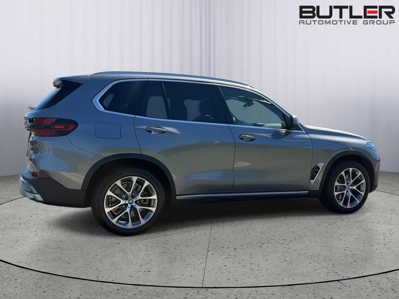 Used 2024 BMW X5 xDrive50e w/ Premium Package AWD/4WD image 7