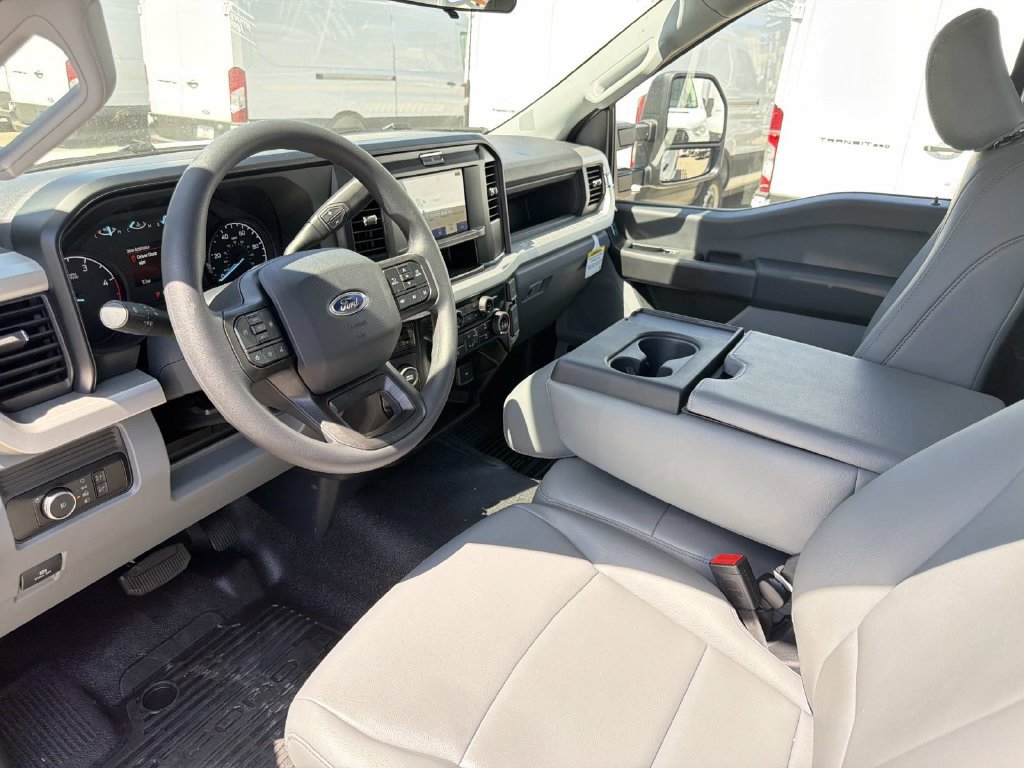New 2026 Ford F450 XL w/ XL Chrome Package RWD image 13