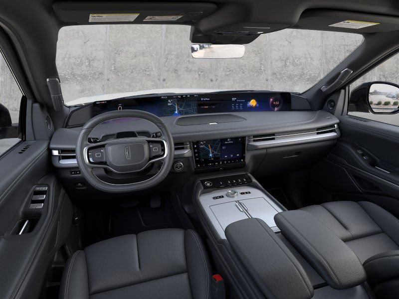 New 2026 Lincoln Navigator Reserve w/ Jet Appearance Package AWD/4WD image 9