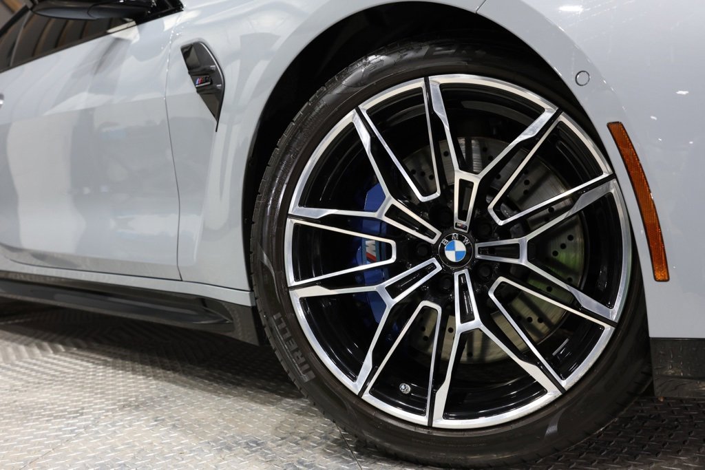 Used 2021 BMW M4 Competition w/ M Carbon Exterior Package image 8