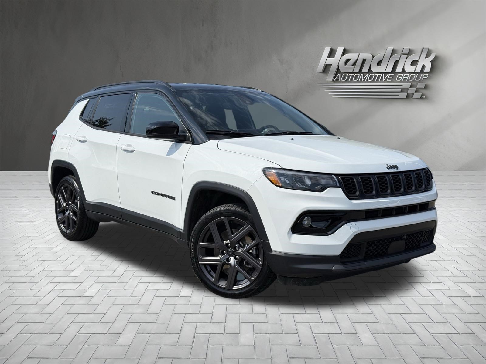 Used 2026 Jeep Compass Limited AWD/4WD image 2