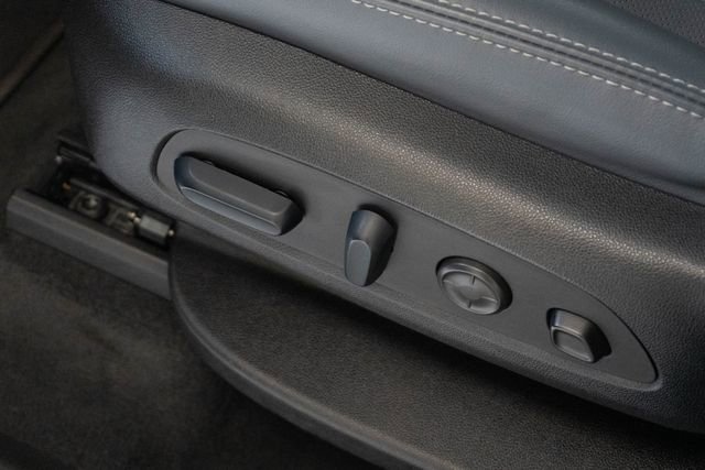 Used 2024 Buick Enclave Premium image 16