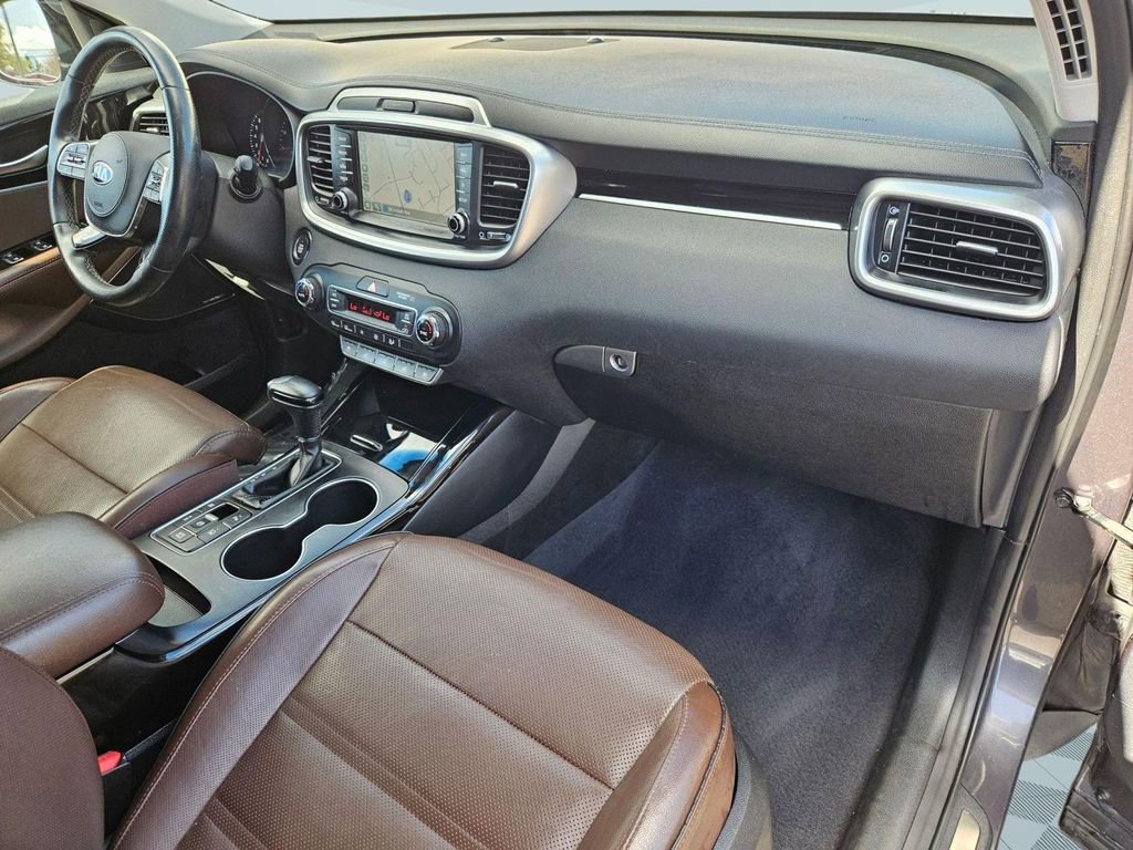 Used 2019 Kia Sorento SX w/ SX Touring Package image 30