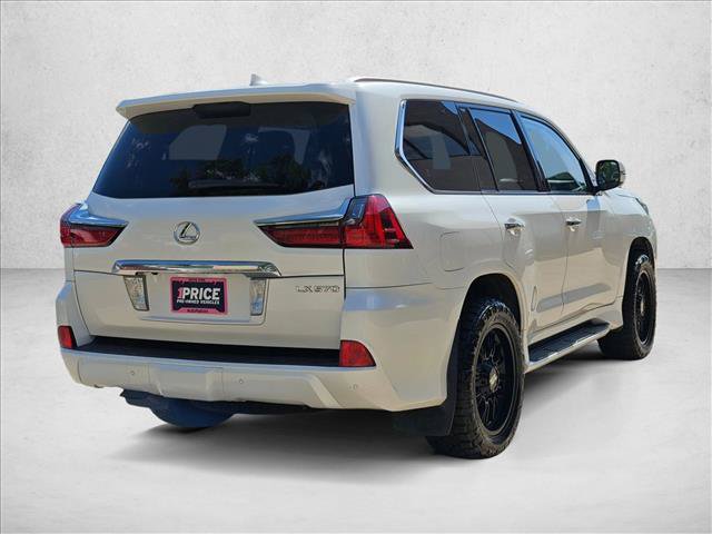 Used 2016 Lexus LX 570 4WD w/ Luxury Package image 5