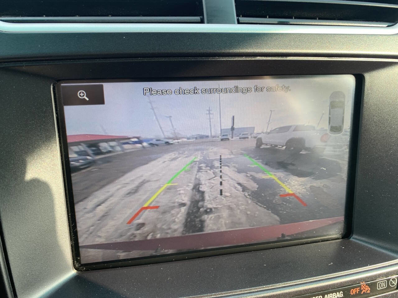 Used 2016 Ford Explorer XLT w/ Equipment Group 202A image 25