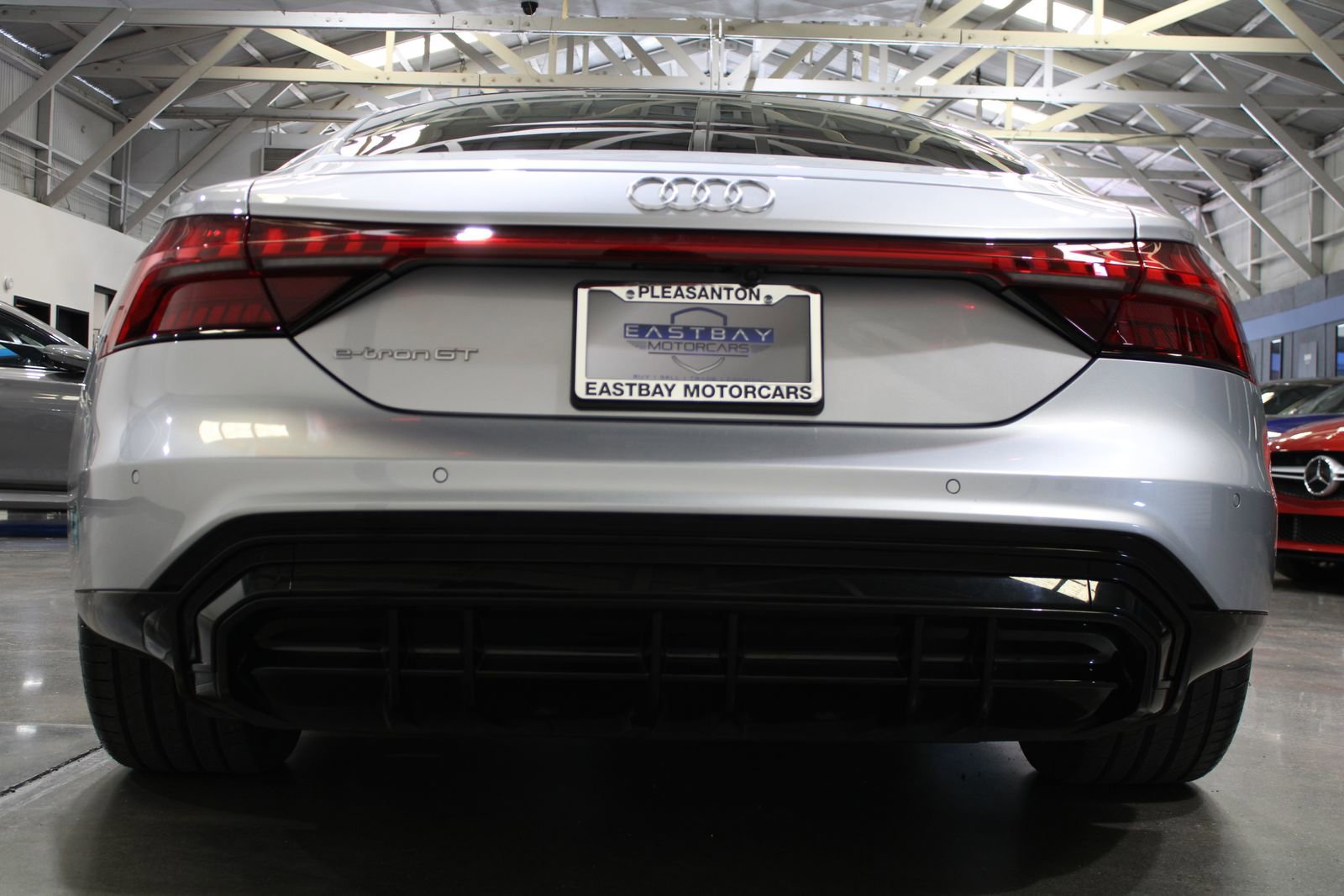 Used 2023 Audi e-tron GT Prestige AWD/4WD image 11