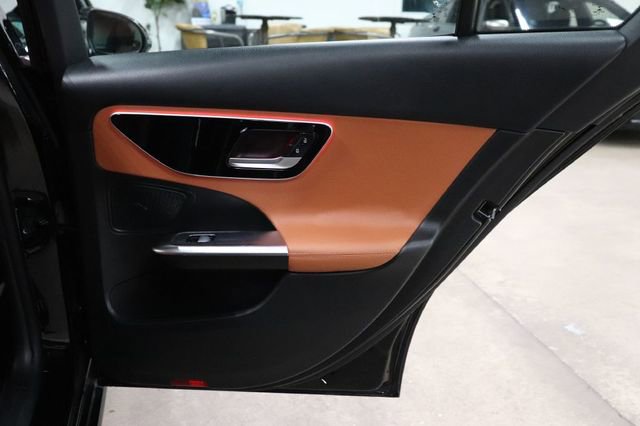 Used 2022 Mercedes-Benz C 300 Sedan image 19