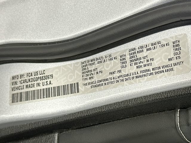 Used 2023 Jeep Grand Cherokee L Overland AWD/4WD image 39