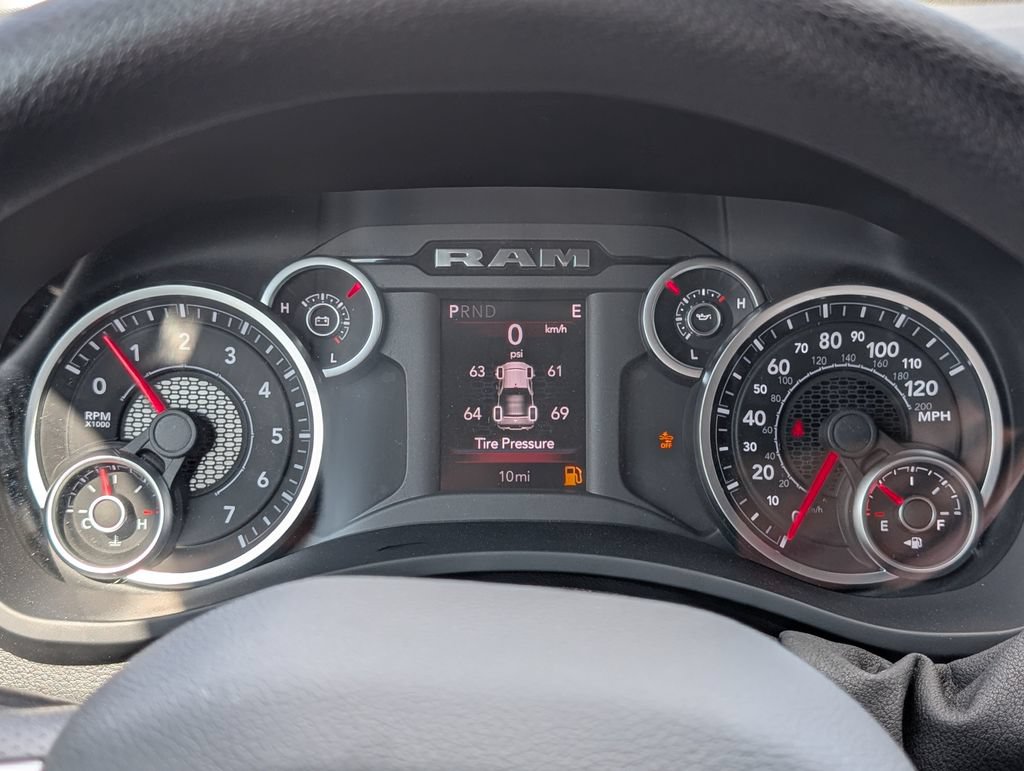 New 2026 RAM 2500 Tradesman AWD/4WD image 18