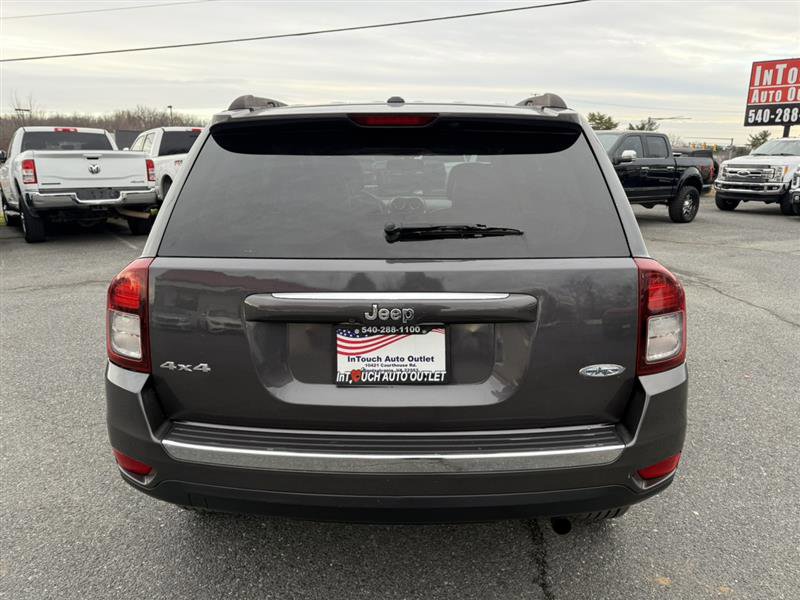 Used 2015 Jeep Compass High Altitude image 6