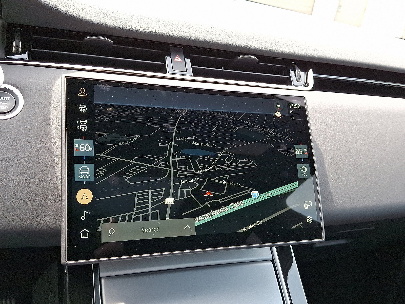 Used 2025 Land Rover Range Rover Evoque S image 16