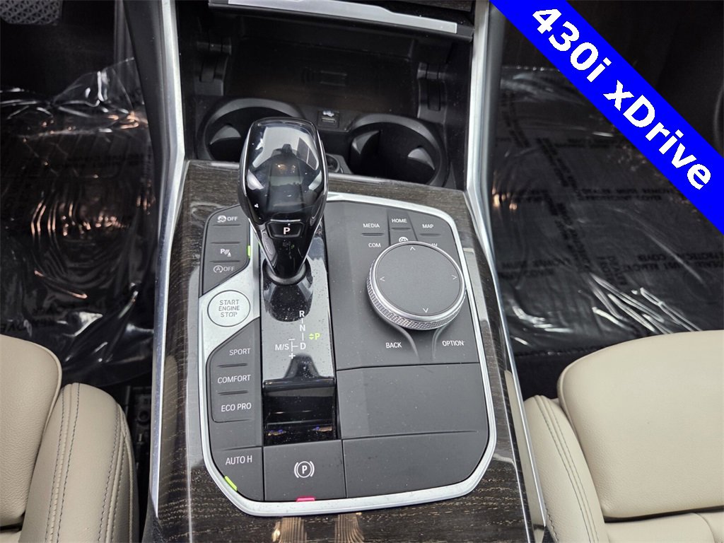 Used 2021 BMW 430i xDrive Coupe w/ Premium Package image 29