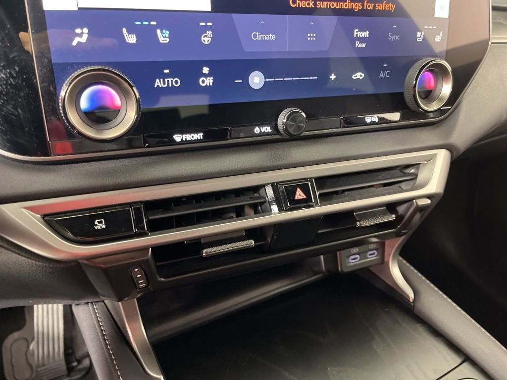 Used 2024 Lexus RX 350 Premium w/ Accessory Package (Z1) image 32