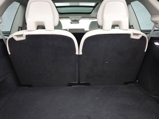 Used 2023 Volvo XC90 B6 Plus w/ Protection Package image 11