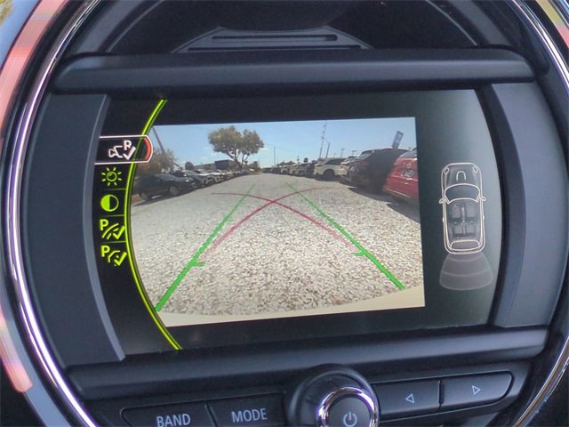 Used 2018 MINI Cooper S image 24