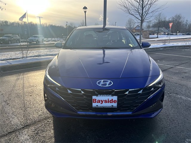 Used 2023 Hyundai Elantra Limited image 30