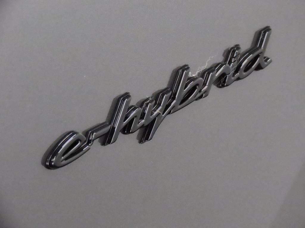 Certified 2026 Porsche Cayenne S AWD/4WD image 13