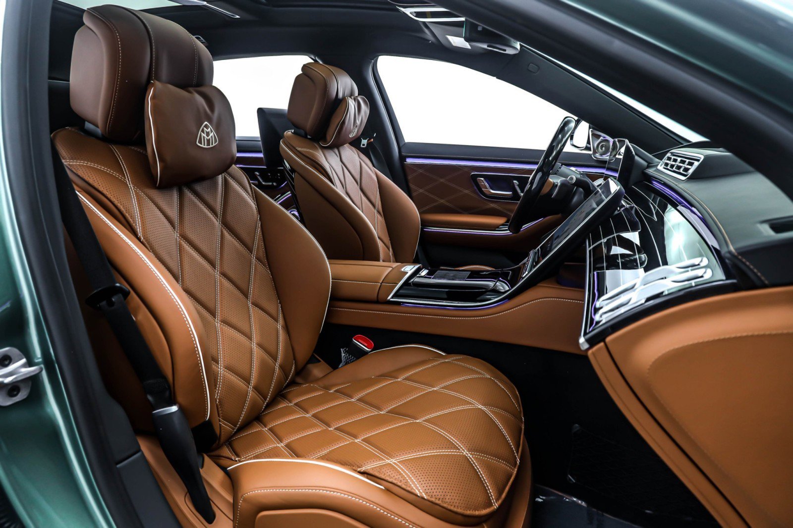 Used 2026 Mercedes-Benz Maybach S 680 4MATIC image 7