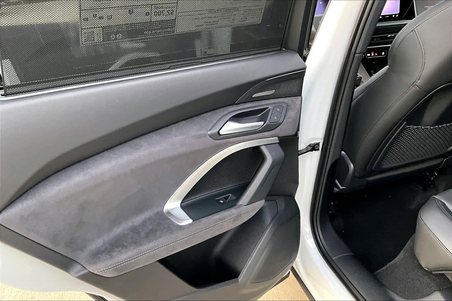 New 2026 Audi SQ5 Prestige AWD/4WD image 20