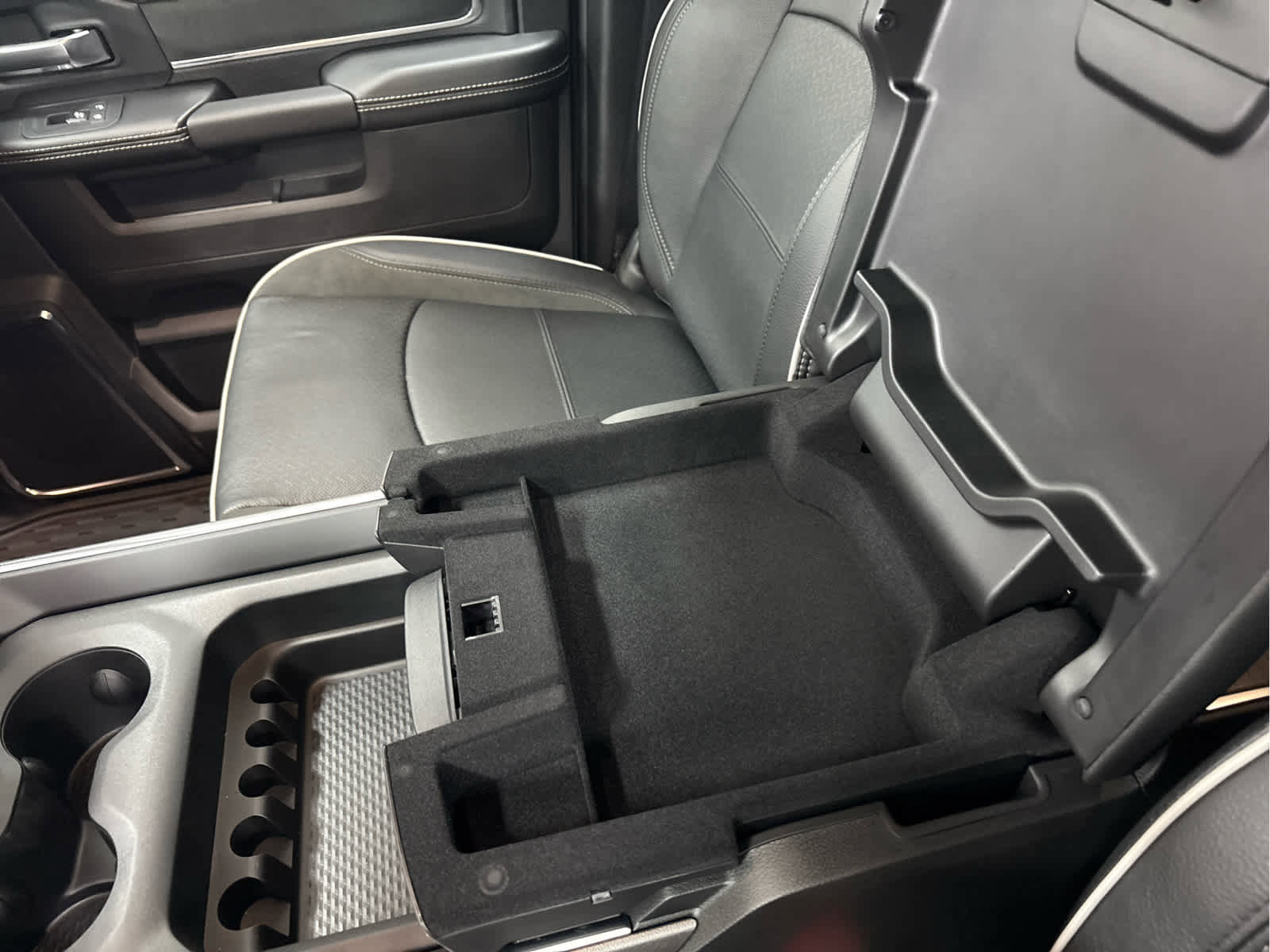 New 2026 RAM 2500 Laramie image 24