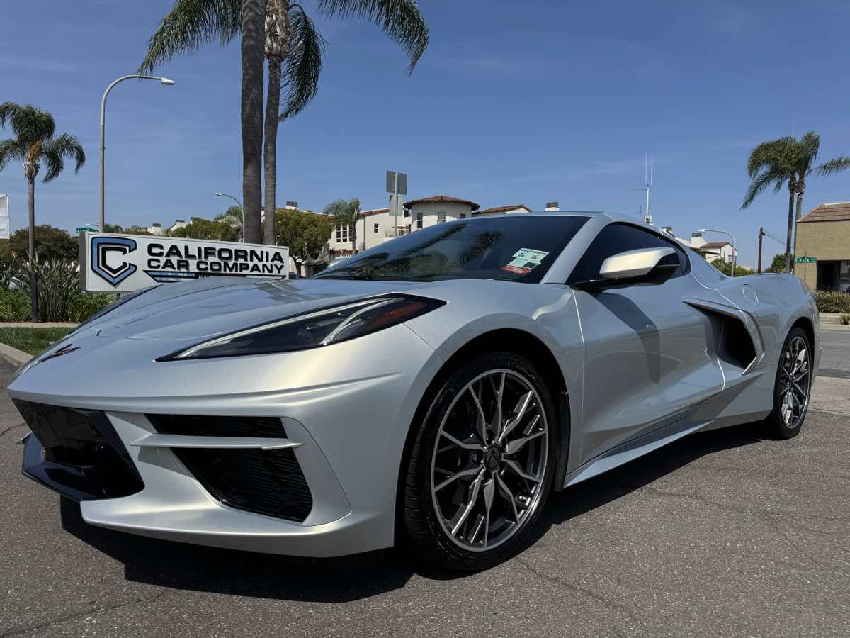 Used 2024 Chevrolet Corvette Stingray Preferred Cpe w/ 2LT RWD image 12