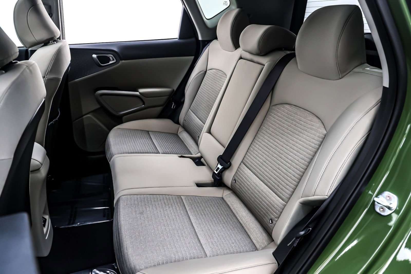 Used 2023 Kia Soul EX image 9