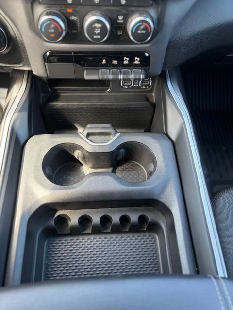 Used 2022 RAM 1500 Big Horn AWD/4WD image 29