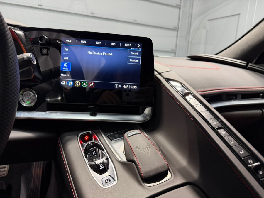 Used 2023 Chevrolet Corvette Stingray Premium Cpe w/ Z51 Performance Package RWD image 17