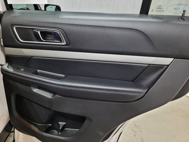 Used 2017 Ford Explorer XLT w/ Equipment Group 202A image 56