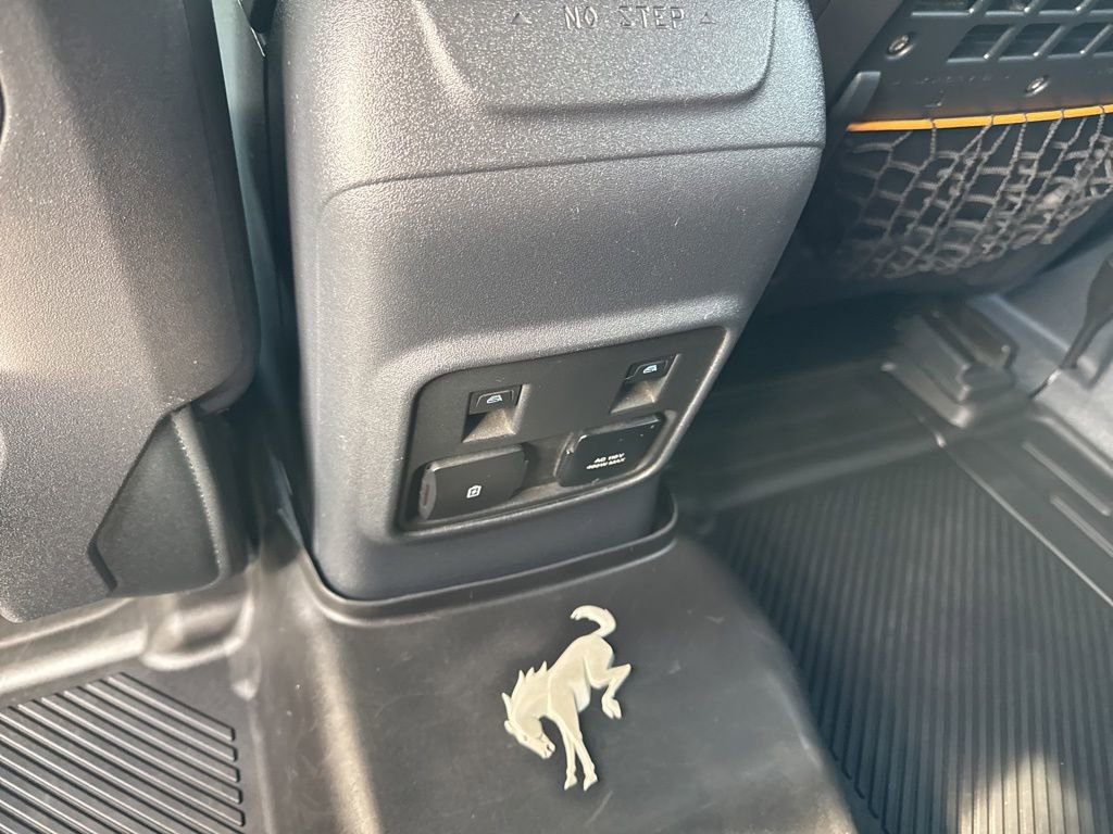 Used 2021 Ford Bronco Badlands AWD/4WD image 32