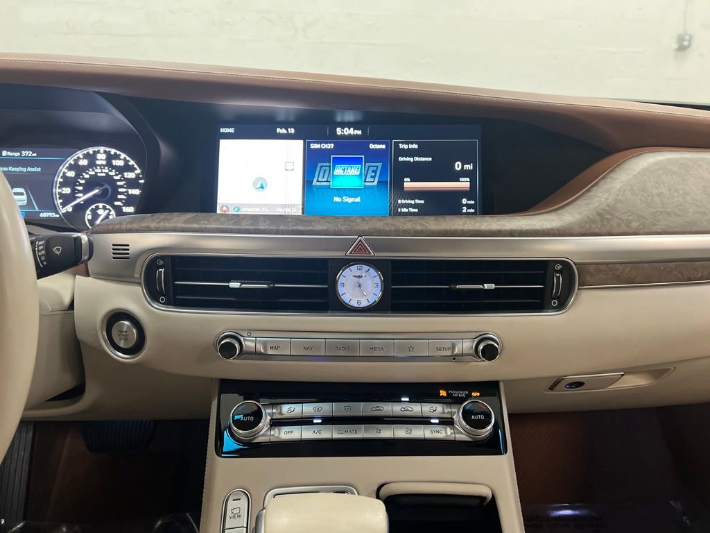 Used 2020 Genesis G90 5.0 Ultimate image 21