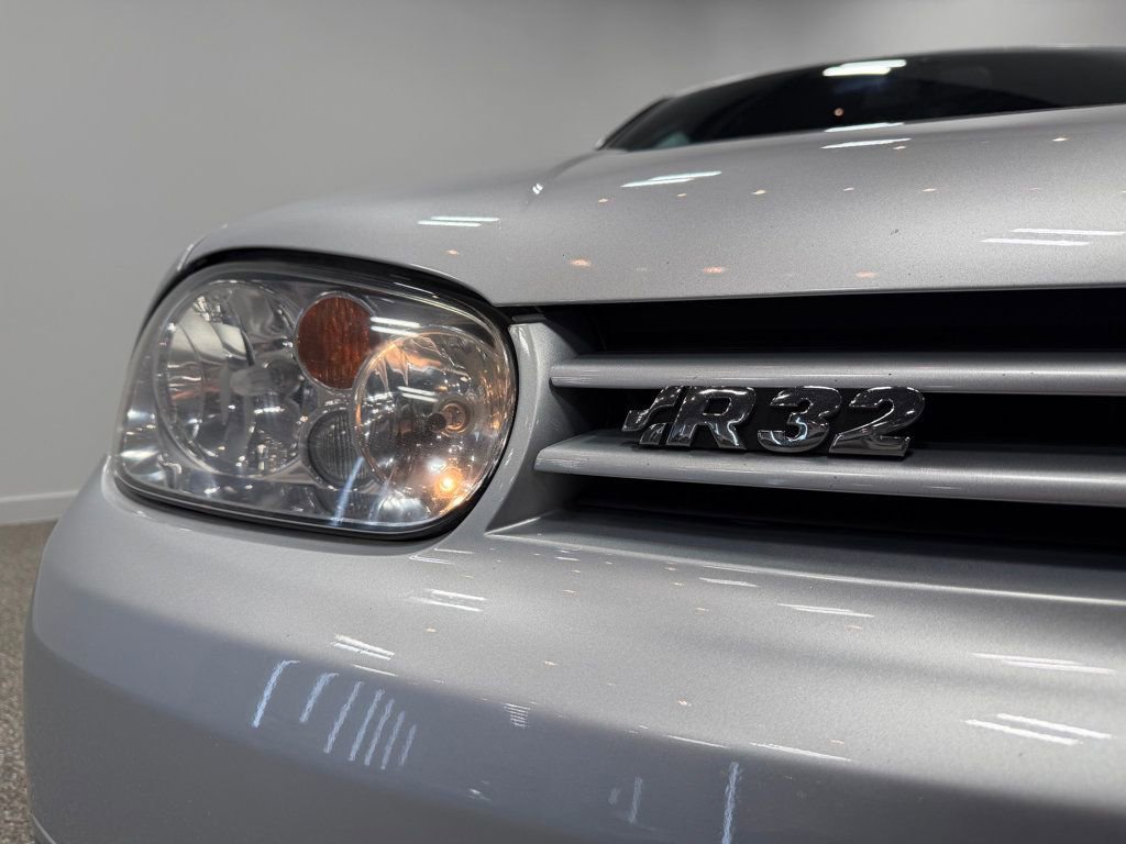 Used 2004 Volkswagen R32 image 7