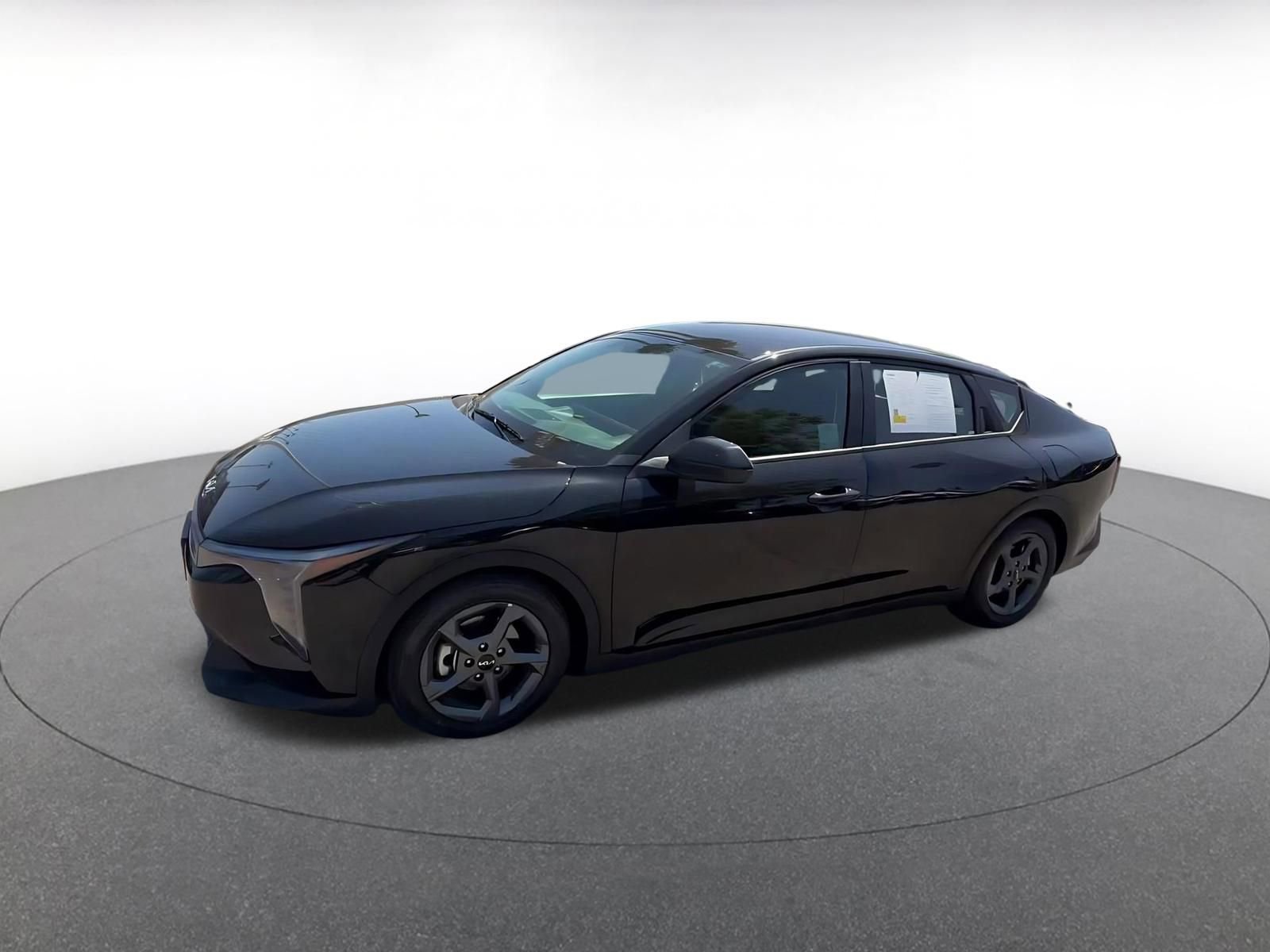 Used 2025 Kia K4 FWD image 8