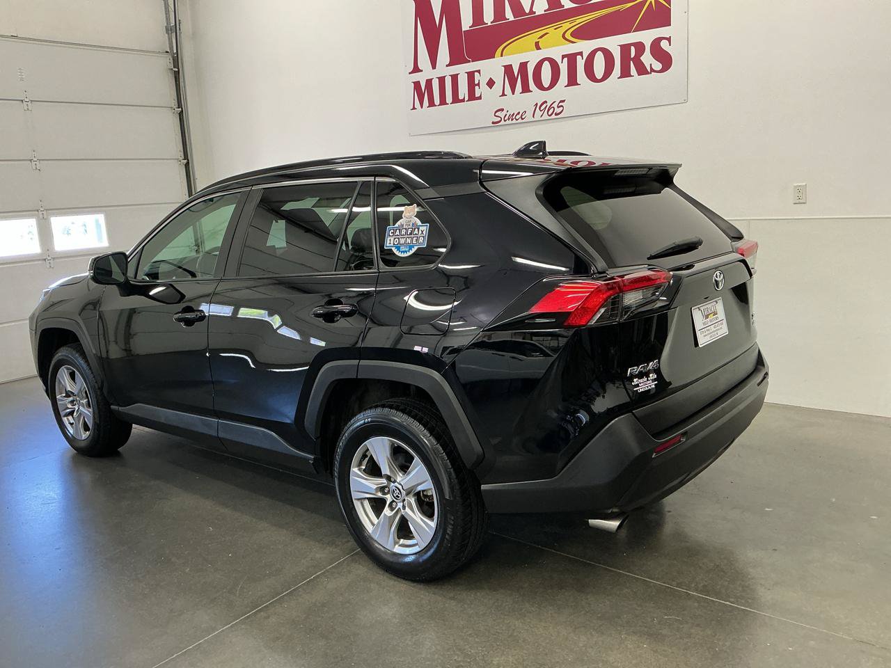 Used 2022 Toyota RAV4 XLE AWD/4WD image 4