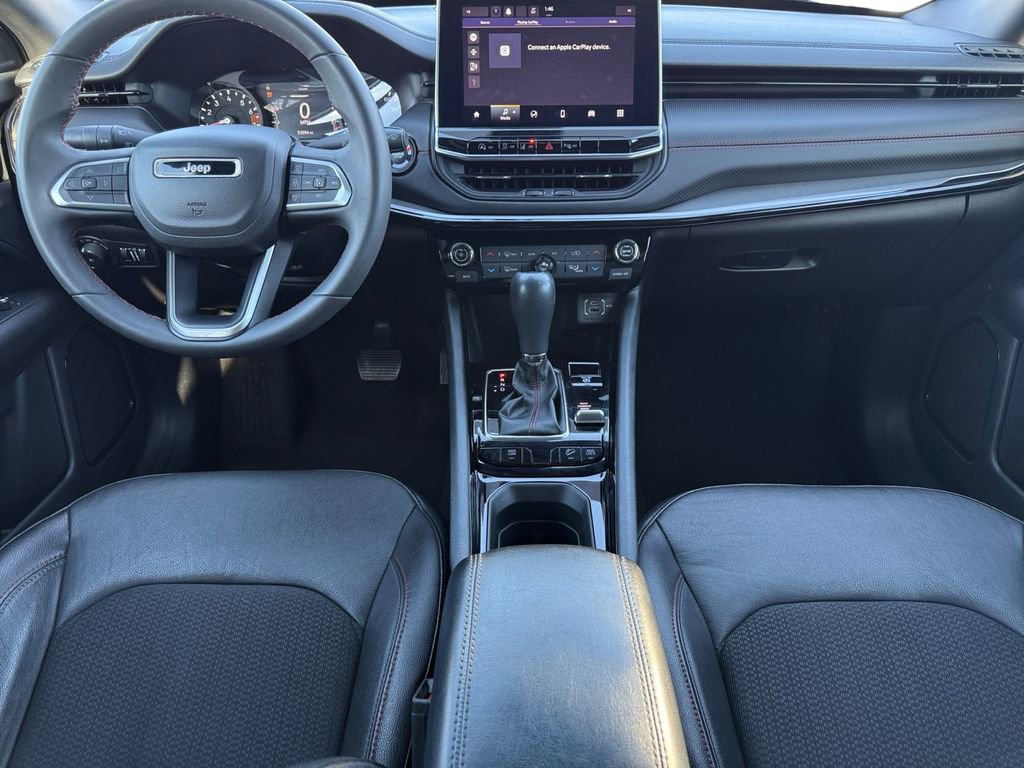 Used 2024 Jeep Compass Trailhawk image 10